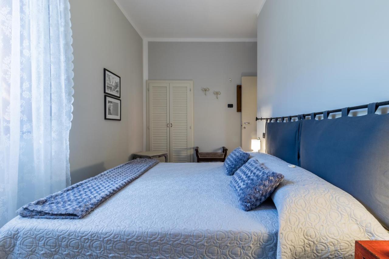 Bed and Breakfast A Due Passi Dal Castello Сомма-Ломбардо Экстерьер фото